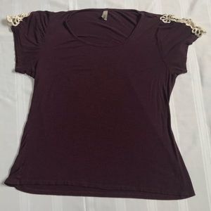 Size XL Purple Vanity Shirt with Lace on Sleeves